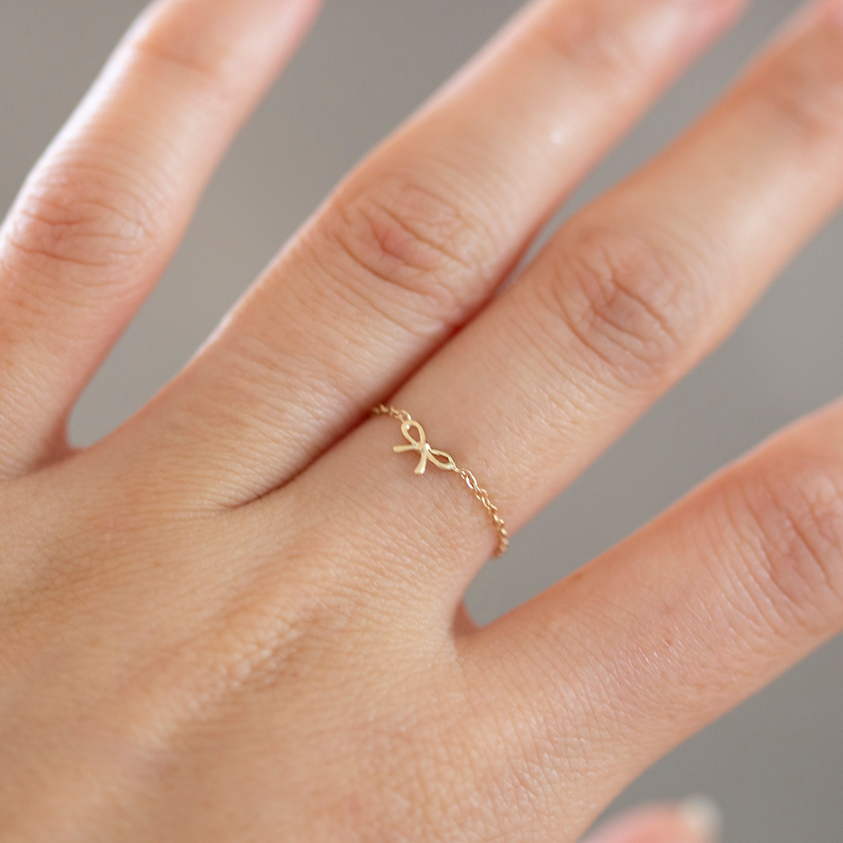 ribbon bow chain ring