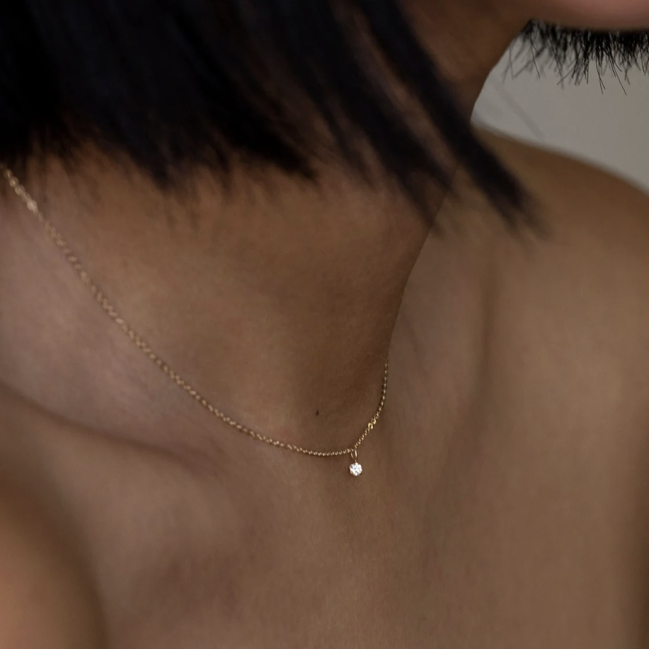 dainty diamond necklace