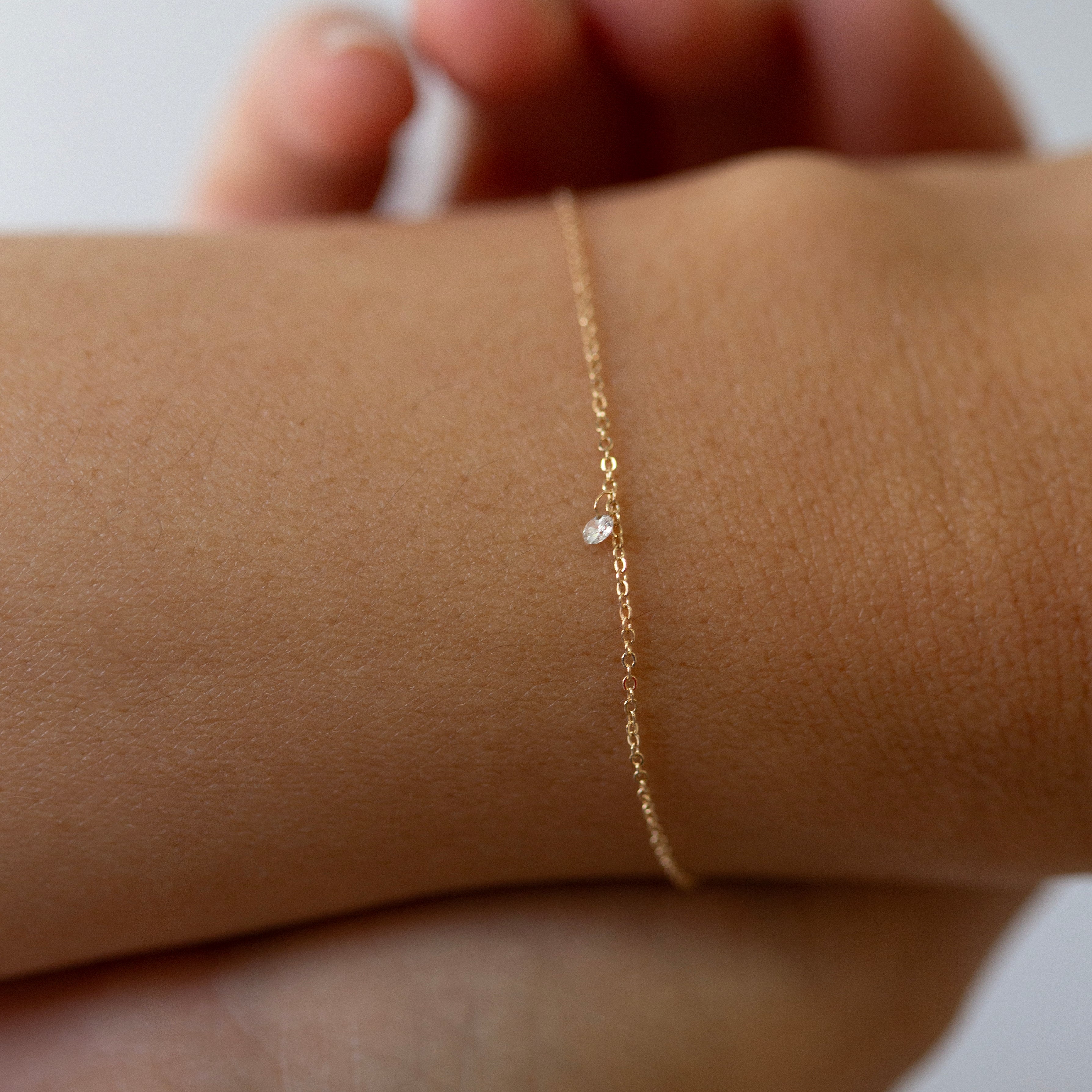 diamond dangle bracelet