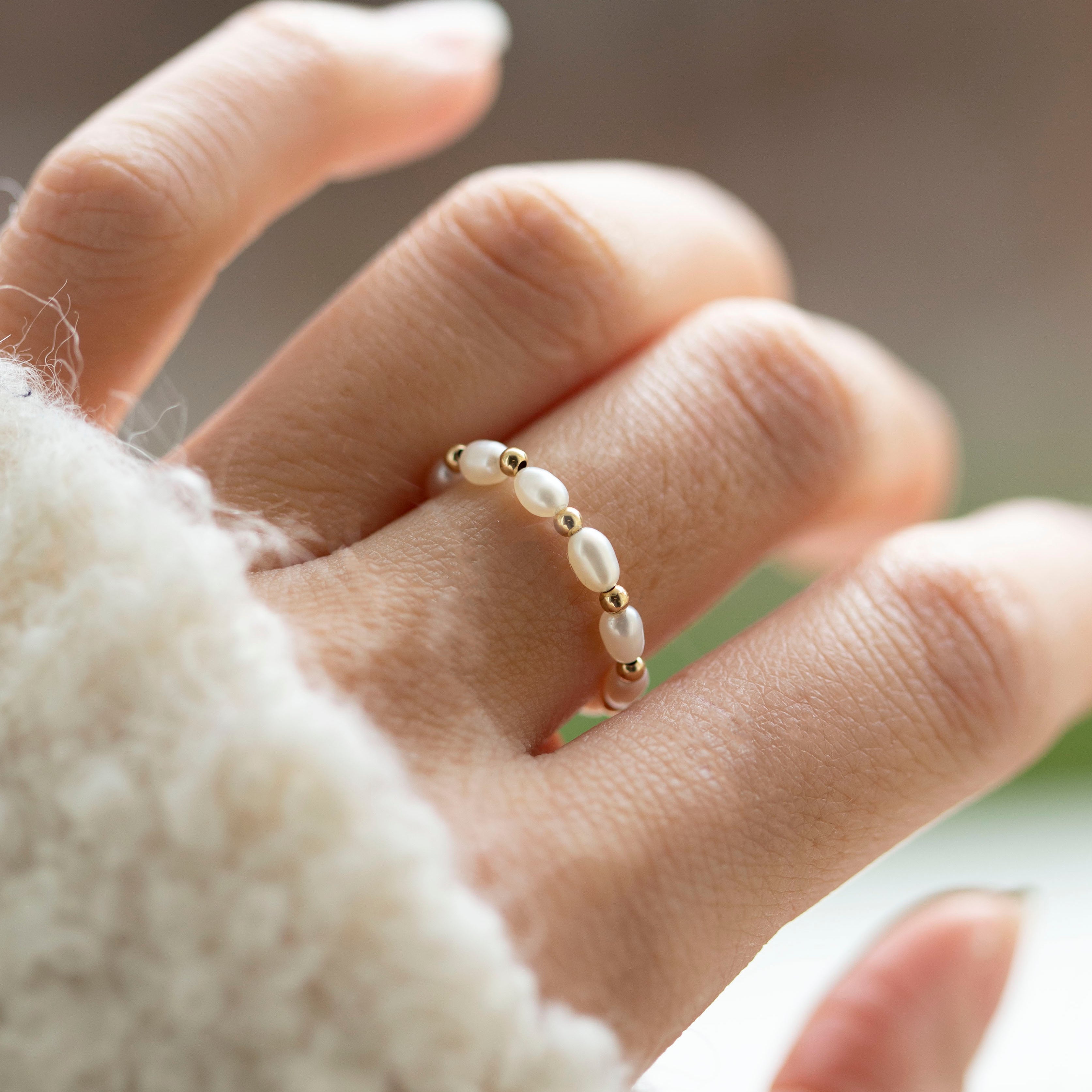 Baby Lotus Pearl Ring with Baby Beads