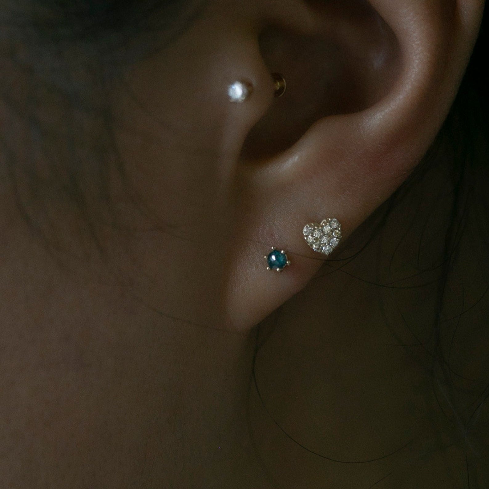 Mini Diamond heart Barbell Ear Stud for Cartilage