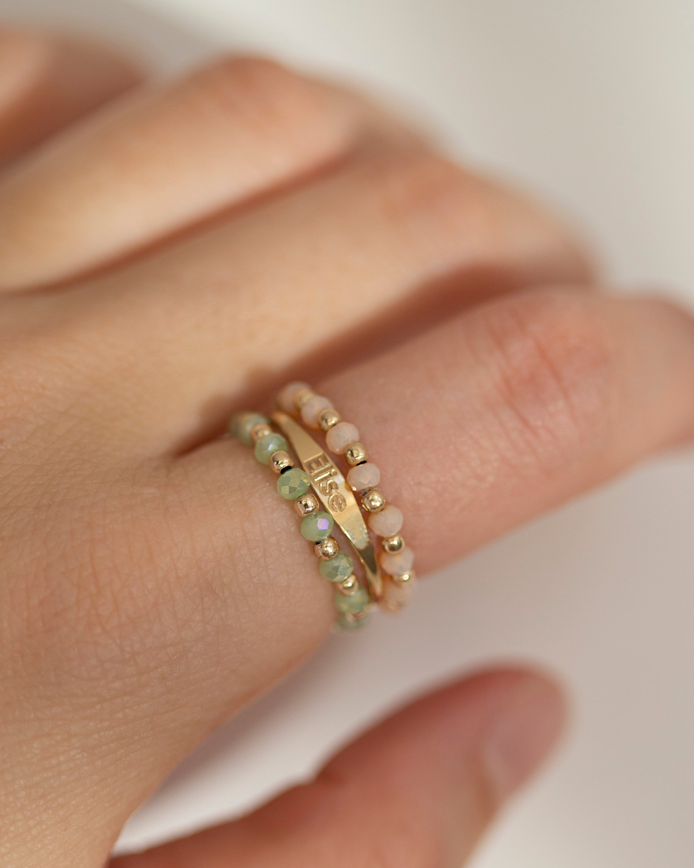 Crystal bead ring ✨
Made with high polished gold filled beads on a comfy stretchy elastic band.
This ring will be the perfect addition to your ring stack!