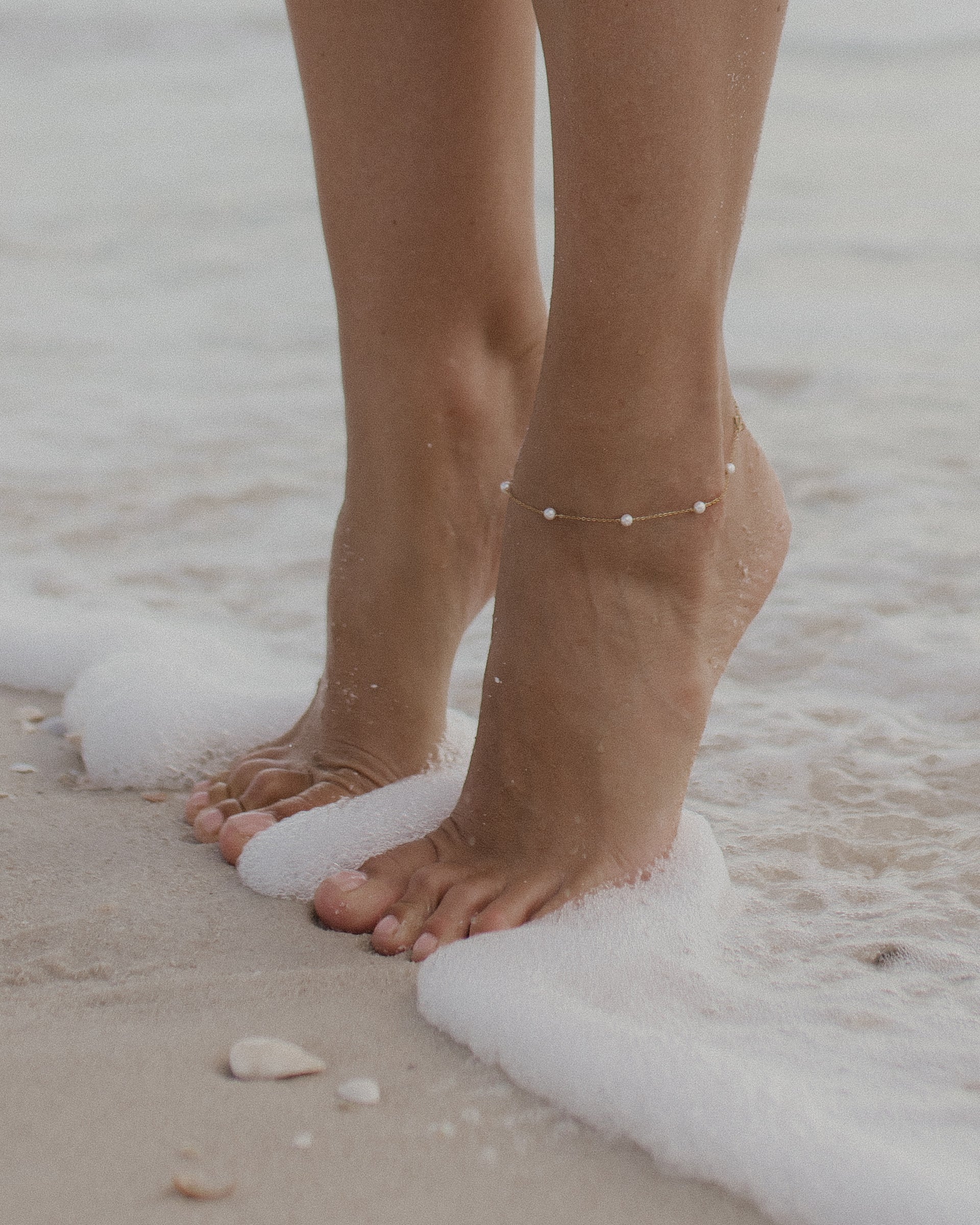 Dainty Pearl Anklet – E&E PROJECT