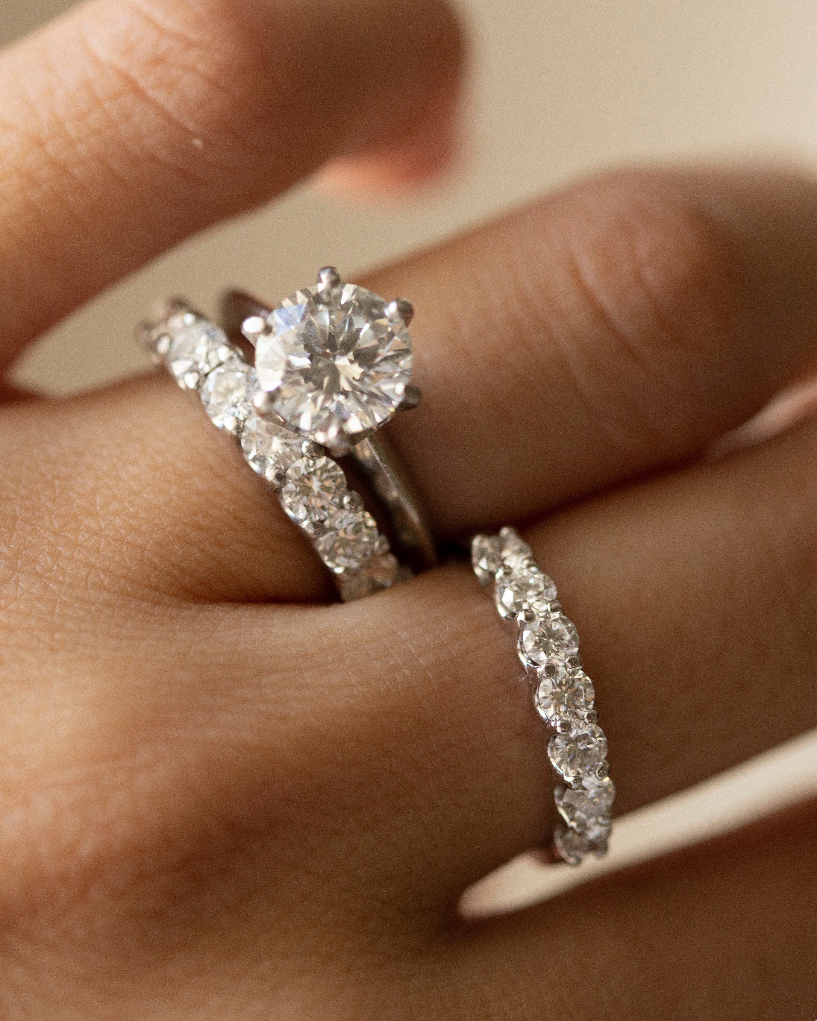 Stone Diamond Ring – E&E PROJECT
