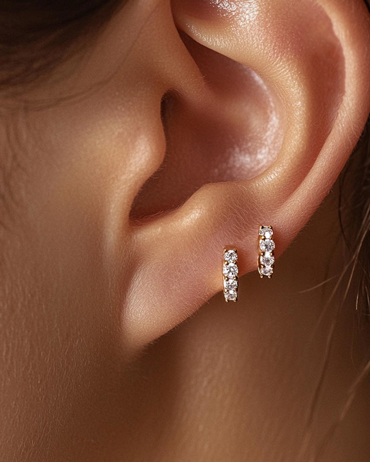 4 diamond huggies earring