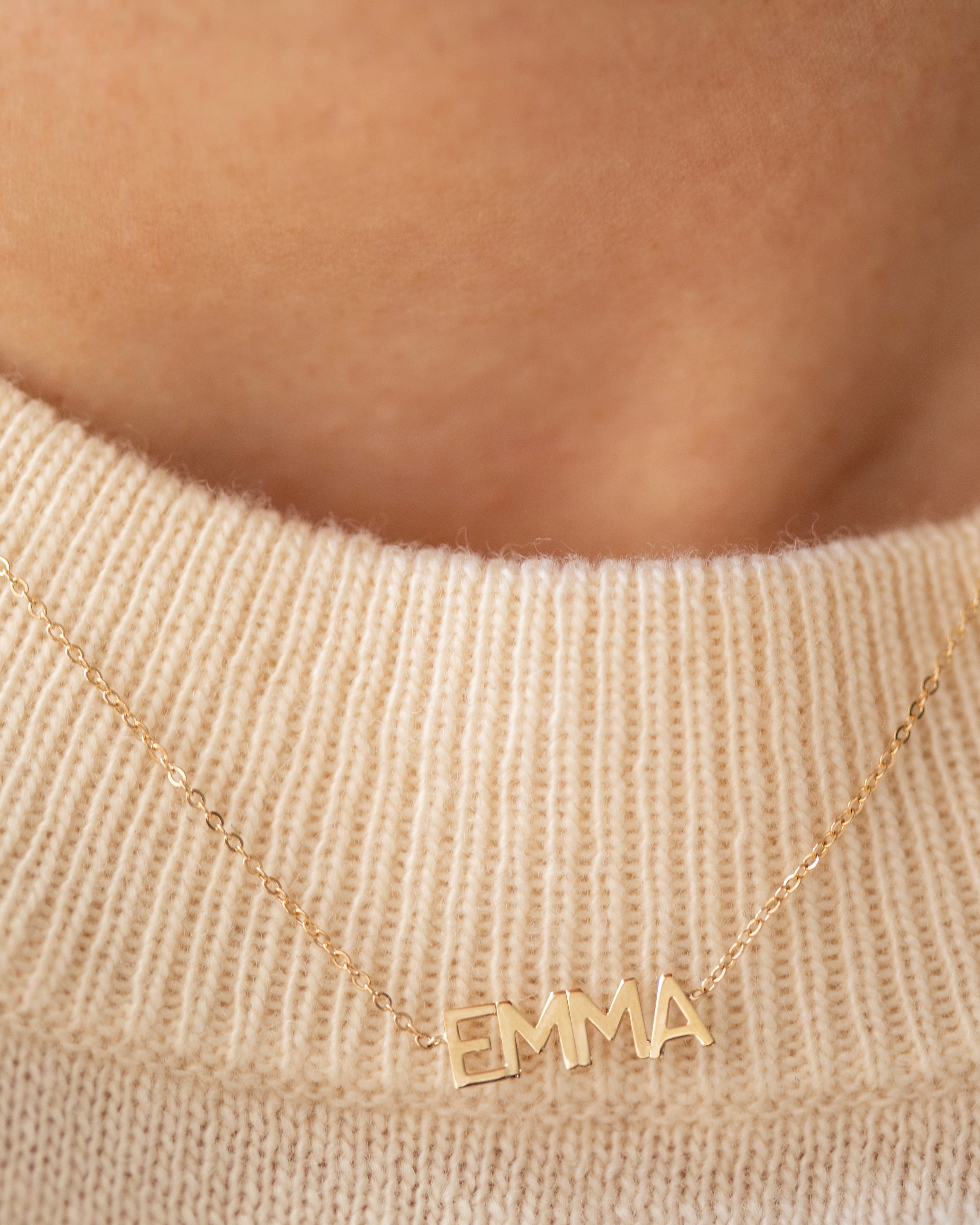 Personalized name necklace