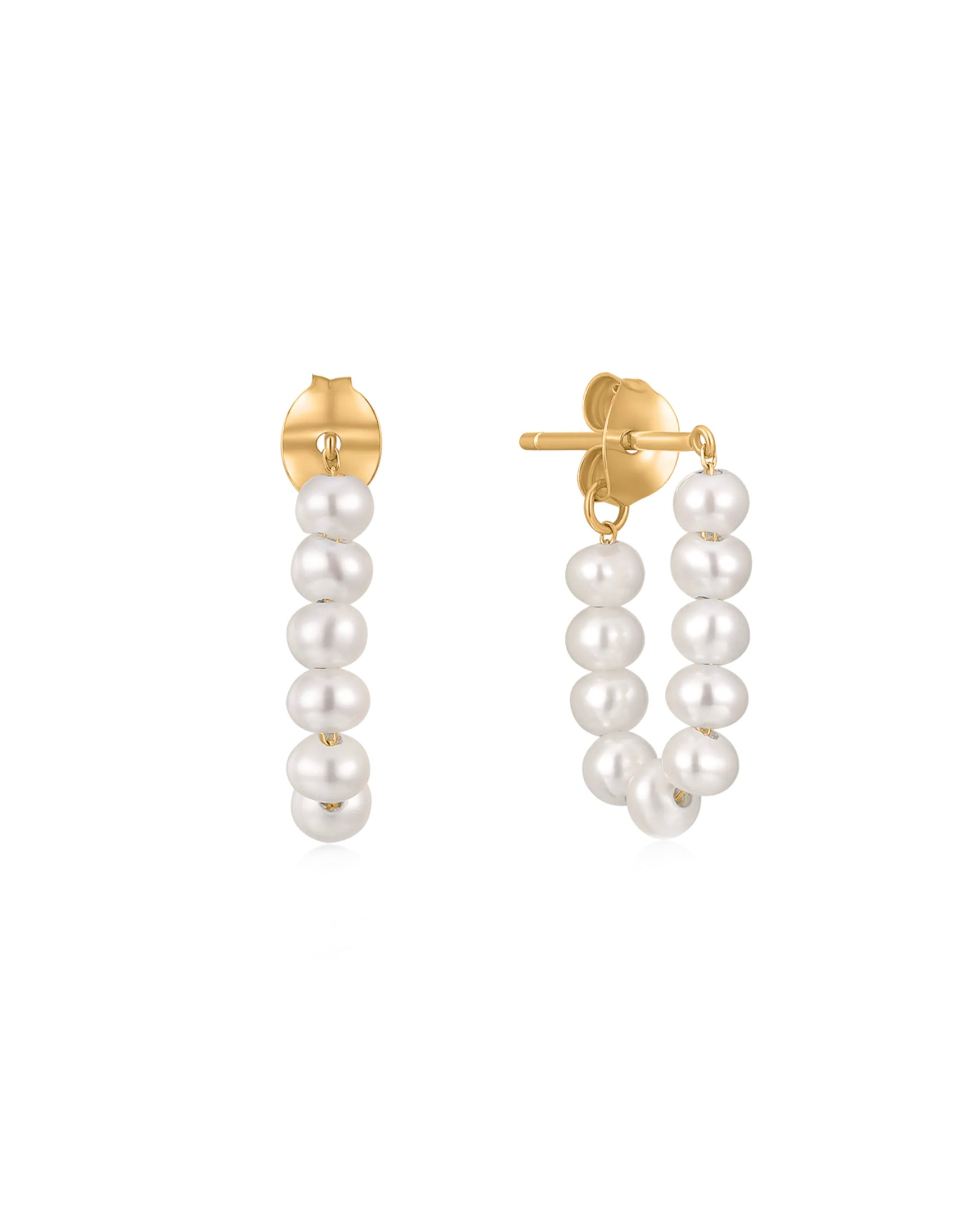 These 14k gold Freshwater Pearl Strand Earrings are a timeless and elegant accessory. Crafted from 14k yellow gold and freshwater pearls, they make an ideal bridal jewelry or bridesmaid gift. Their classic style make them a must-have in any woman's jewelry collection.