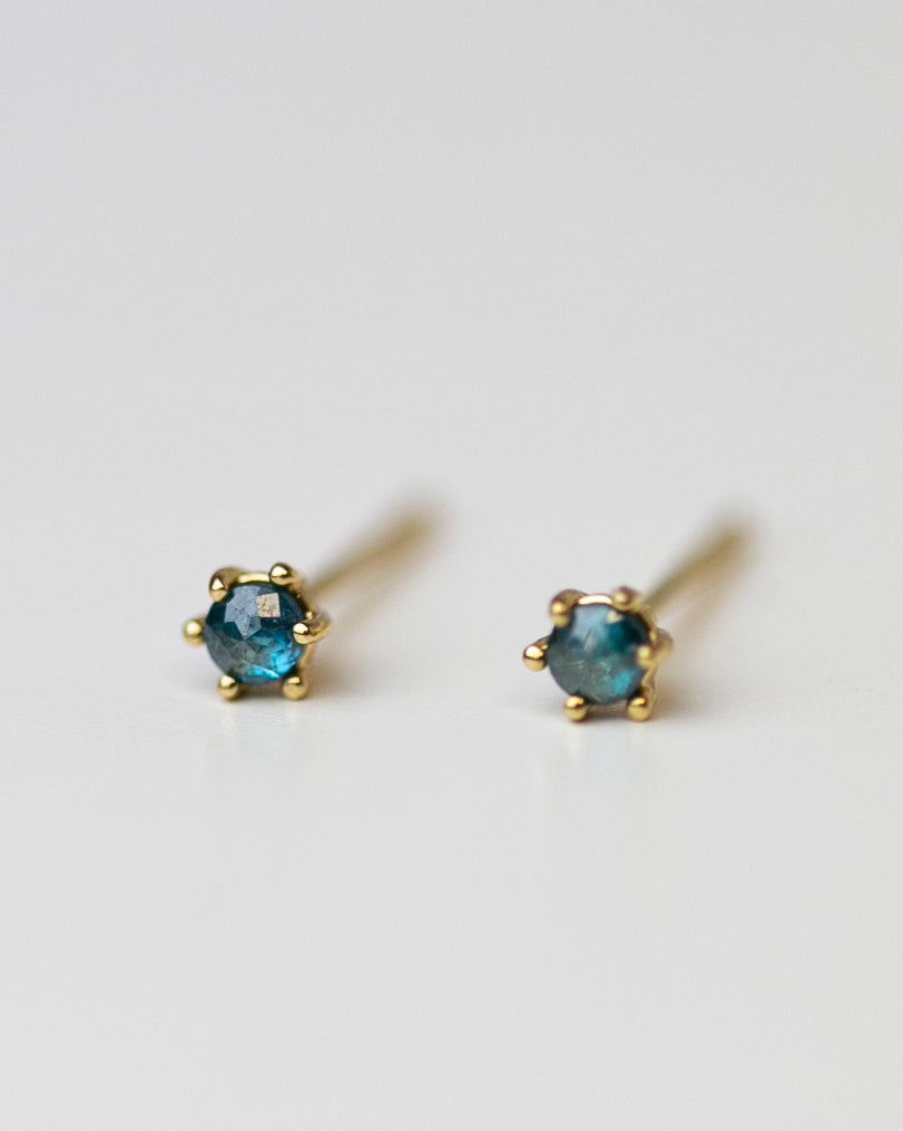 Gold Blue Rough Cut Diamond Solitaire Stud Earrings in 14k Gold.