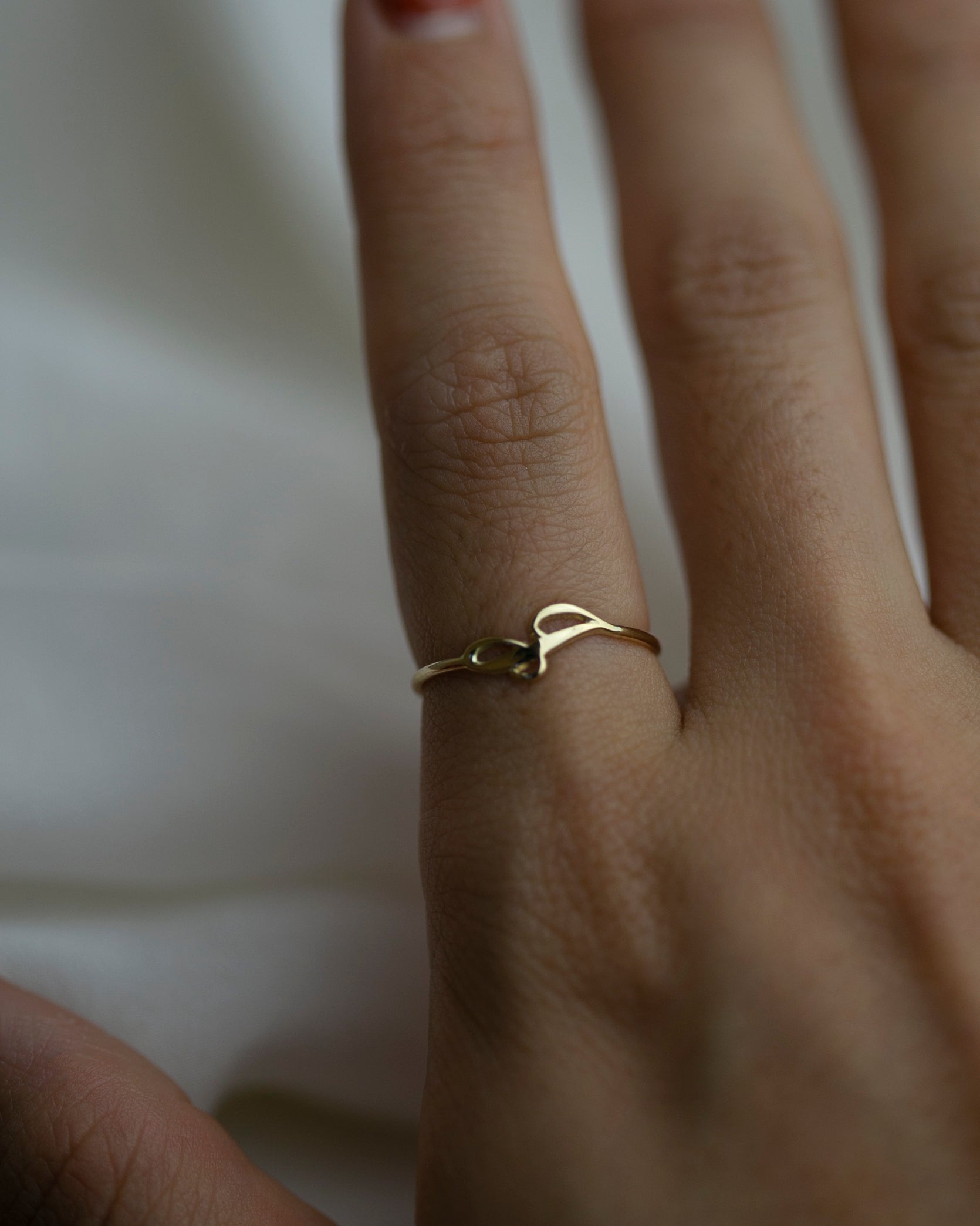 Simple initial ring 